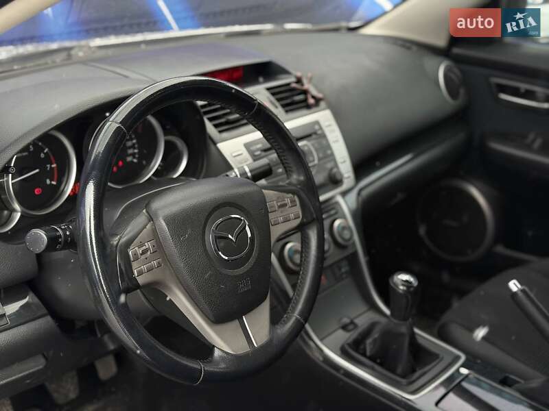 Седан Mazda 6 2008 в Запоріжжі