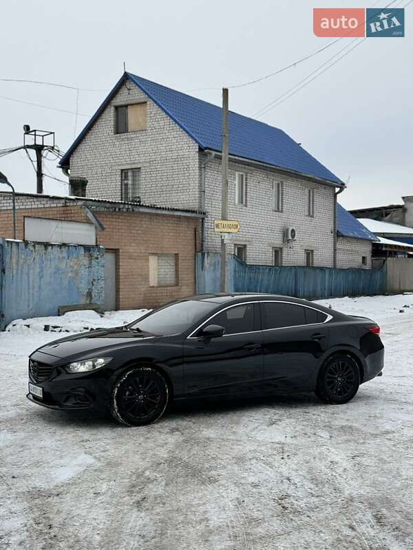 Седан Mazda 6 2014 в Черкасах