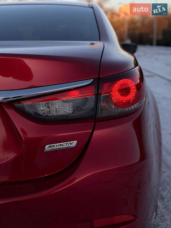 Седан Mazda 6 2013 в Днепре