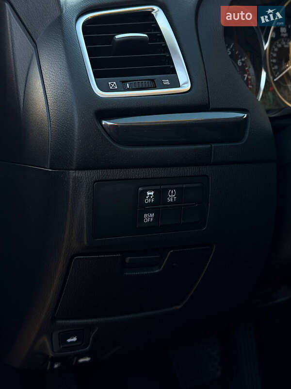 Седан Mazda 6 2013 в Днепре