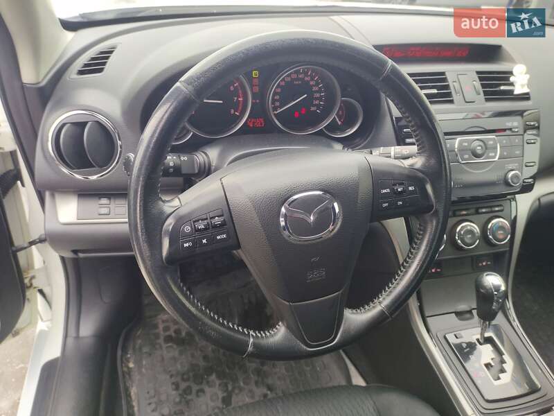 Седан Mazda 6 2010 в Києві фото 24 Седан Mazda 6 2010 в Києві