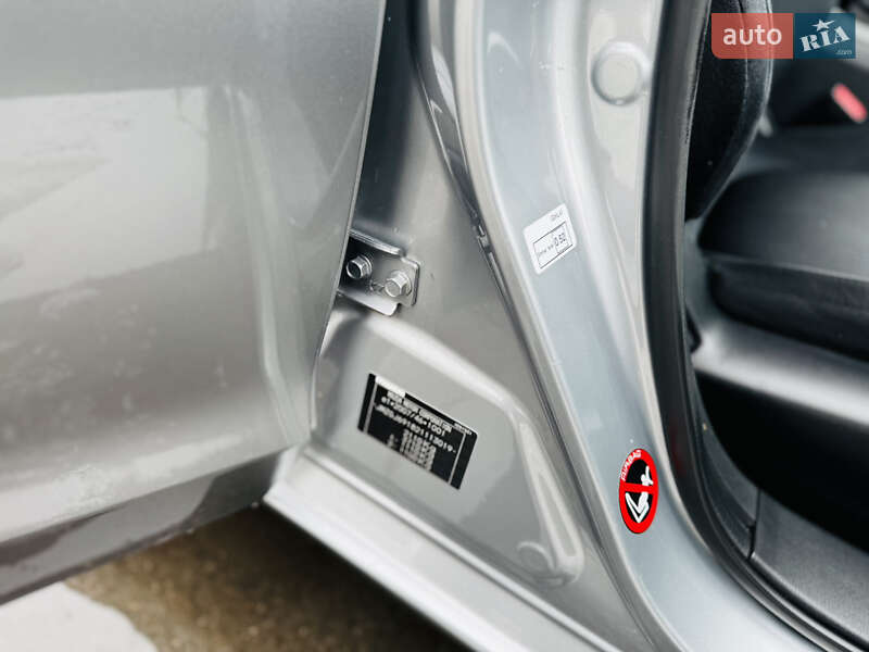 Універсал Mazda 6 2013 в Здолбуніві