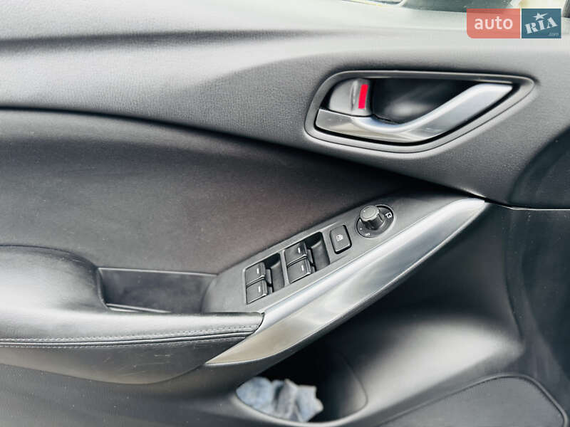 Універсал Mazda 6 2013 в Здолбуніві