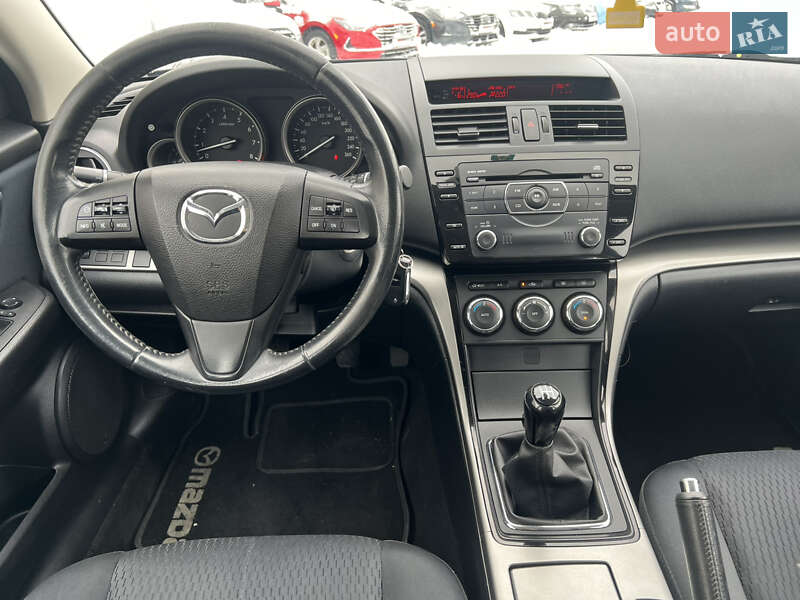 Универсал Mazda 6 2010 в Киеве