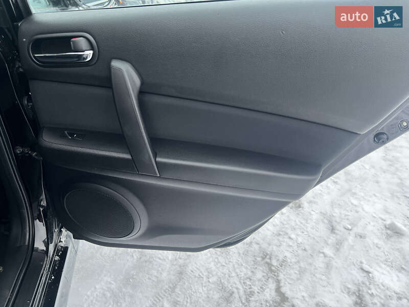 Универсал Mazda 6 2010 в Киеве