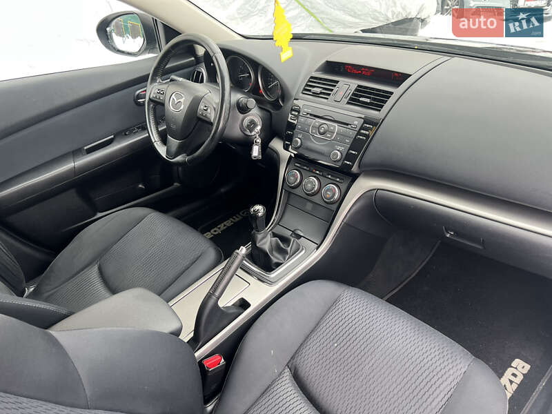 Универсал Mazda 6 2010 в Киеве