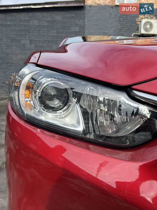 Седан Mazda 6 2016 в Могилів-Подільському