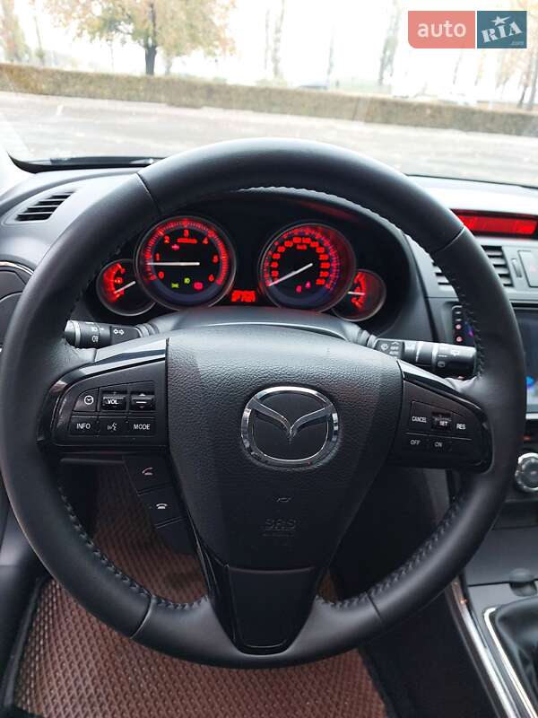 Универсал Mazda 6 2010 в Южноукраинске