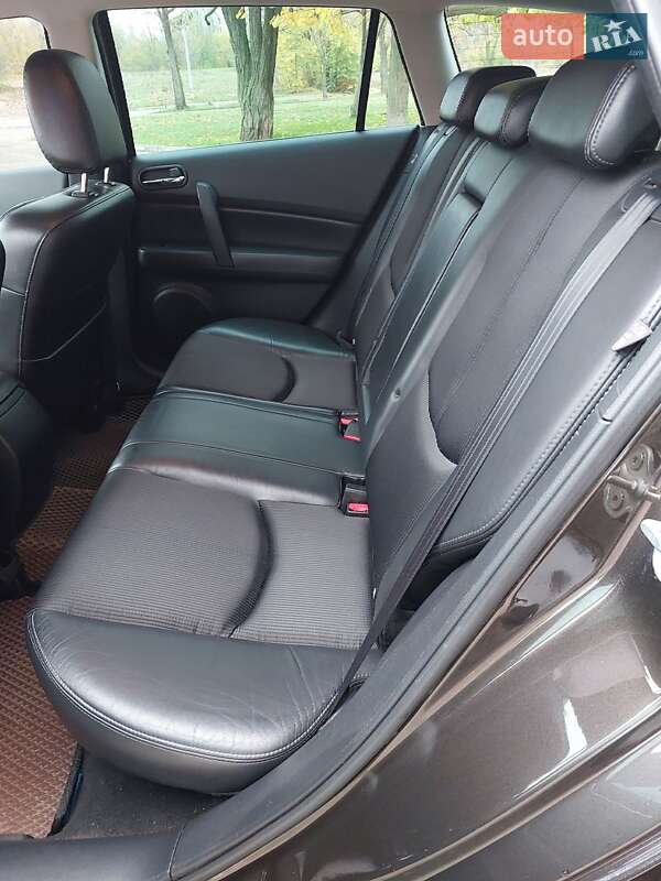 Универсал Mazda 6 2010 в Южноукраинске