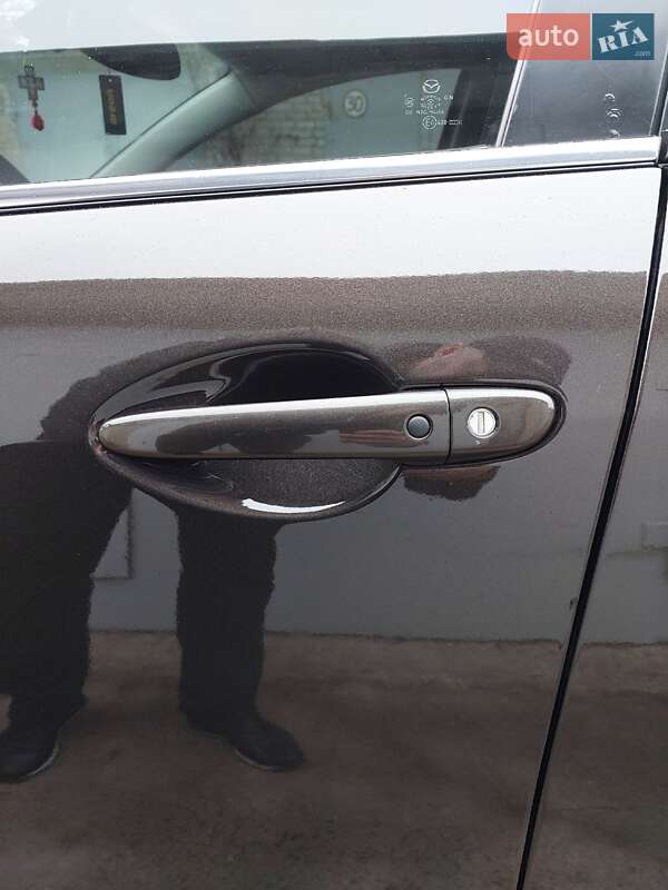 Универсал Mazda 6 2010 в Южноукраинске