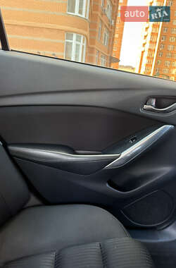 Седан Mazda 6 2015 в Кривому Розі