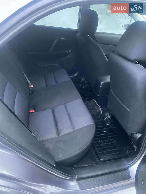 Седан Mazda 6 2007 в Чернівцях