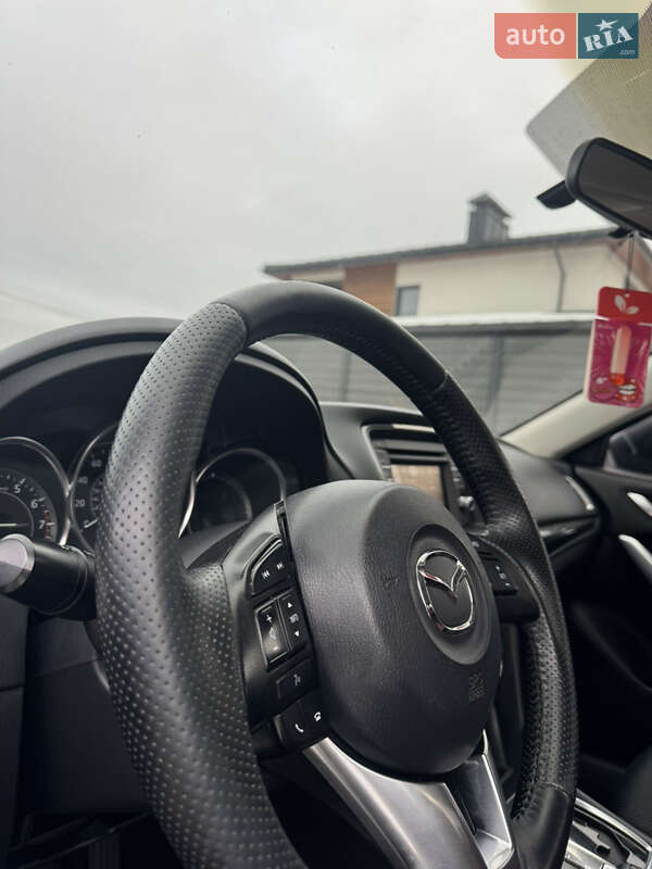 Седан Mazda 6 2014 в Києві