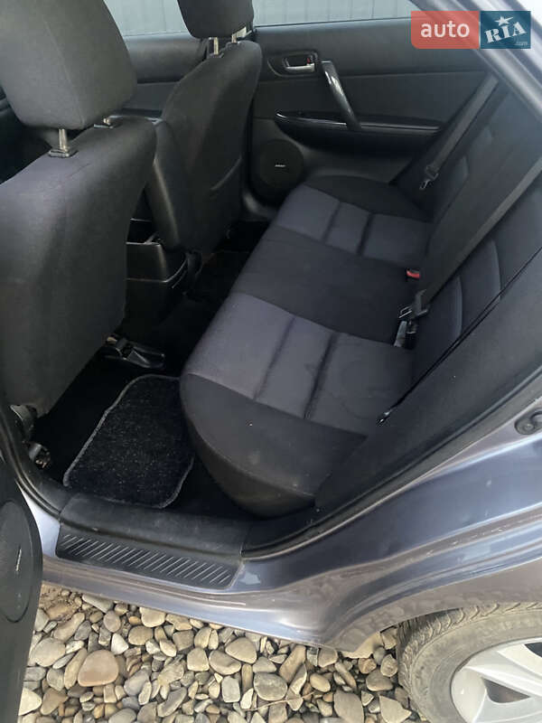 Седан Mazda 6 2007 в Чернівцях