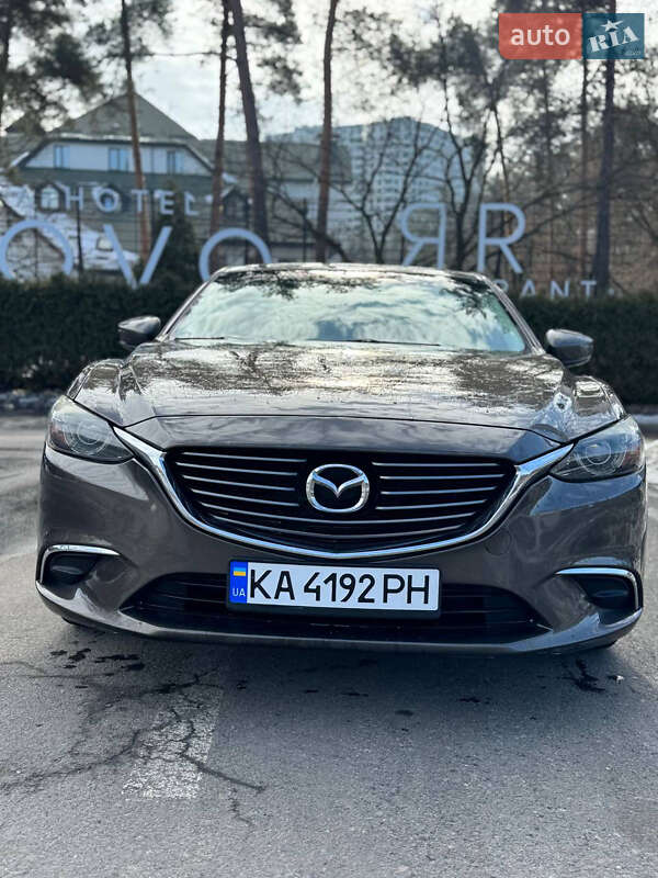 Седан Mazda 6 2016 в Киеве