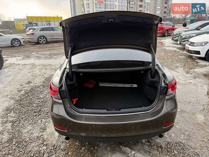 Седан Mazda 6 2015 в Коломые