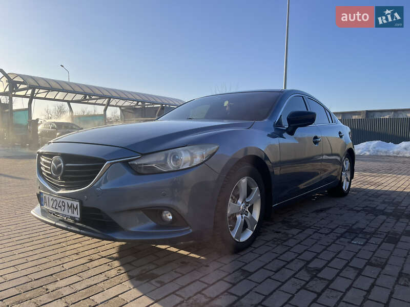 Седан Mazda 6 2013 в Сарнах
