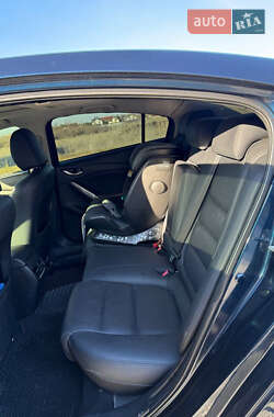 Седан Mazda 6 2014 в Днепре
