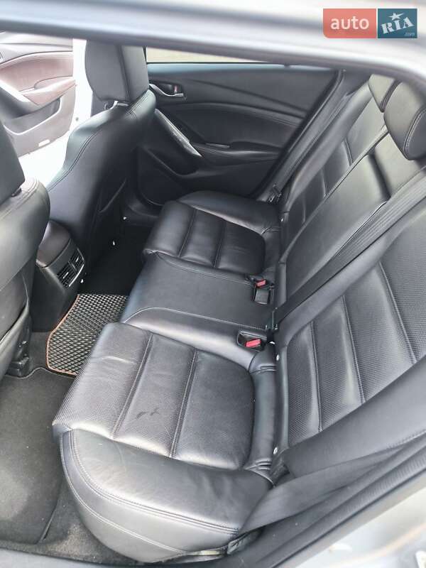 Универсал Mazda 6 2014 в Днепре