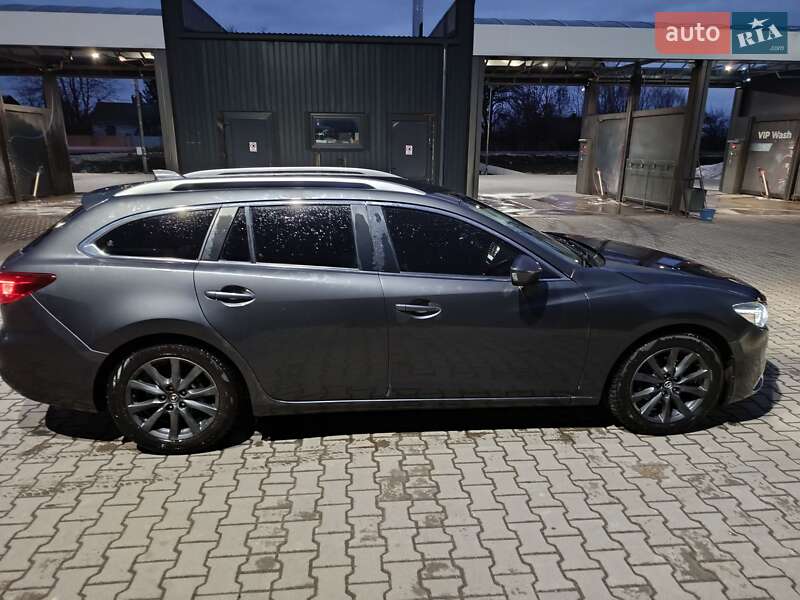 Универсал Mazda 6 2014 в Жовкве