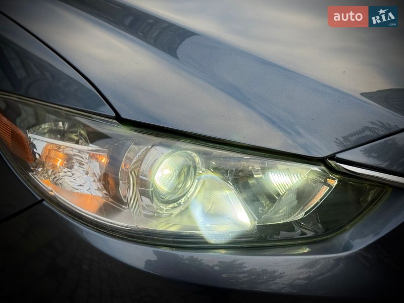 Седан Mazda 6 2016 в Ивано-Франковске