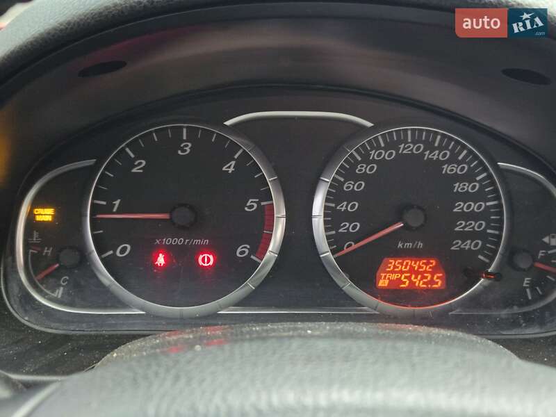 Седан Mazda 6 2006 в Киеве