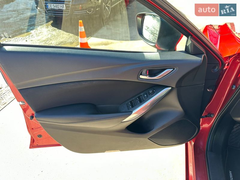 Універсал Mazda 6 2014 в Чернівцях