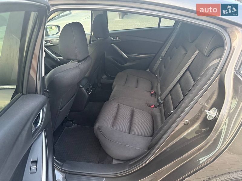 Седан Mazda 6 2016 в Львове