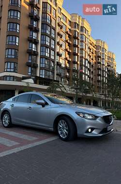 Седан Mazda 6 2015 в Киеве