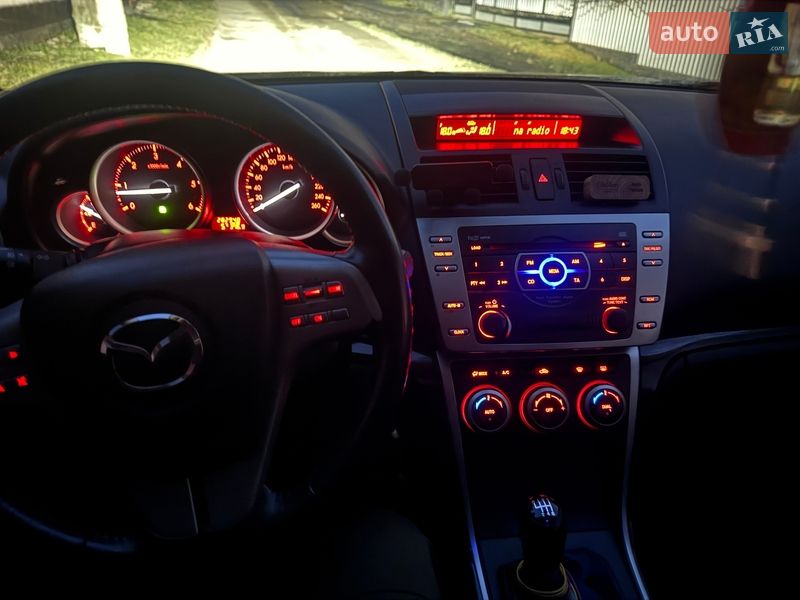 Седан Mazda 6 2008 в Снятині