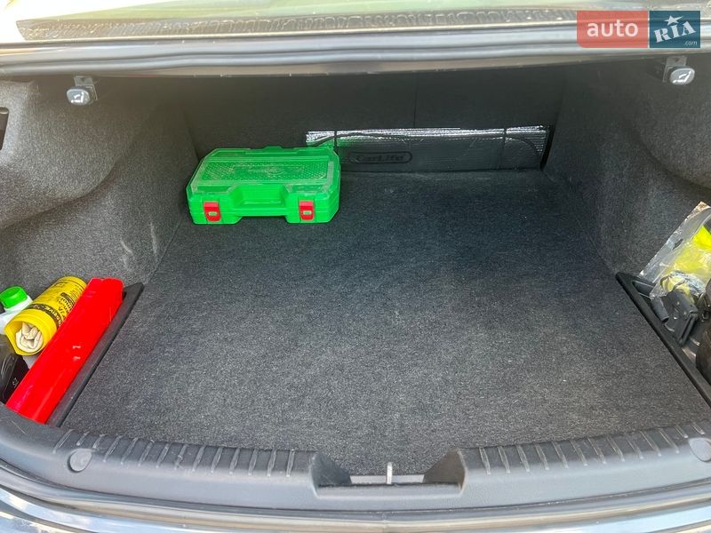 Седан Mazda 6 2013 в Измаиле