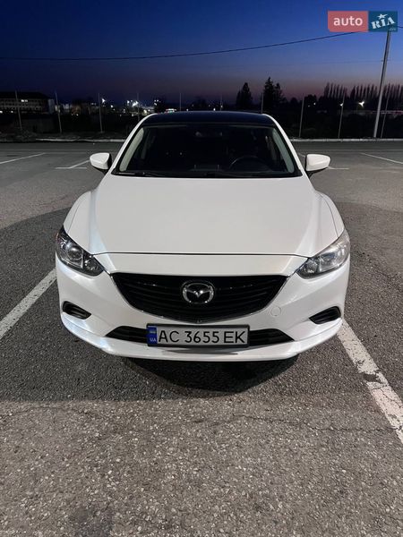 Седан Mazda 6 2016 в Чернівцях
