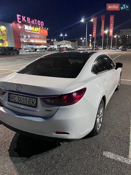 Седан Mazda 6 2016 в Чернівцях