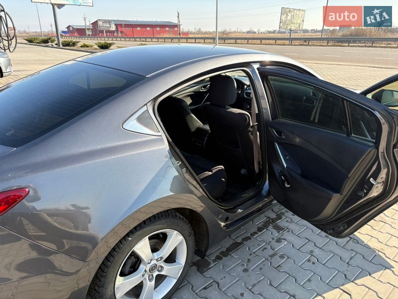 Седан Mazda 6 2015 в Новомосковске