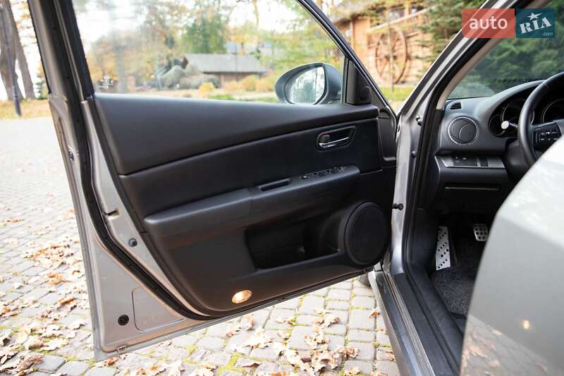 Універсал Mazda 6 2010 в Львові фото 8 Універсал Mazda 6 2010 в Львові