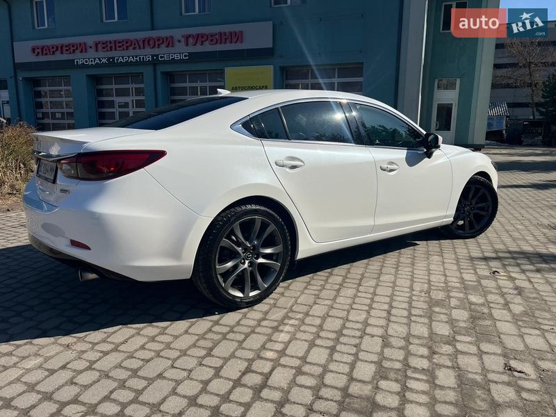 Седан Mazda 6 2016 в Львове