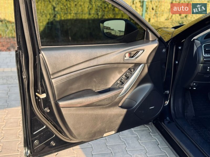 Седан Mazda 6 2014 в Одессе