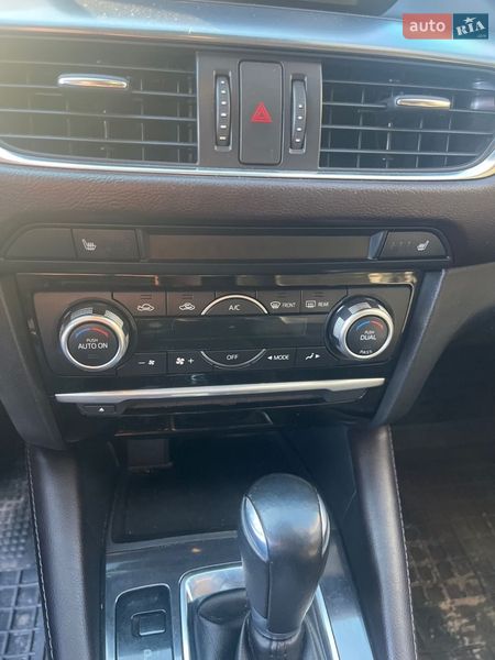 Седан Mazda 6 2016 в Києві