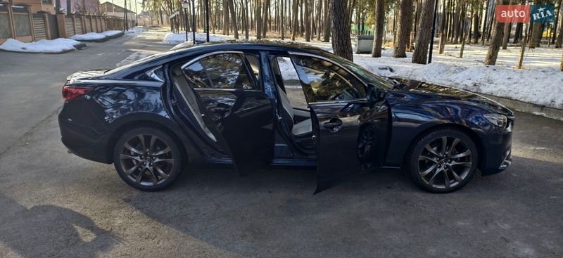 Седан Mazda 6 2015 в Чернігові
