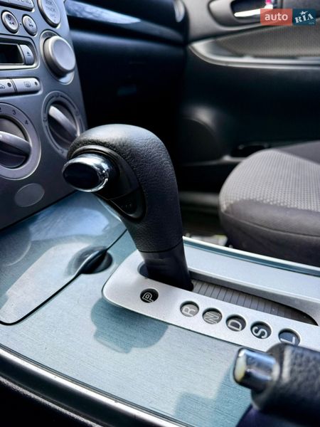 Седан Mazda 6 2005 в Луцьку