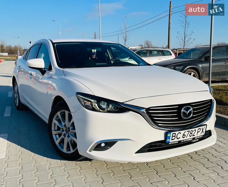 Седан Mazda 6 2015 в Львові
