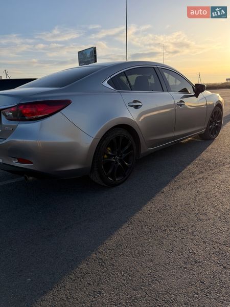 Седан Mazda 6 2014 в Львові