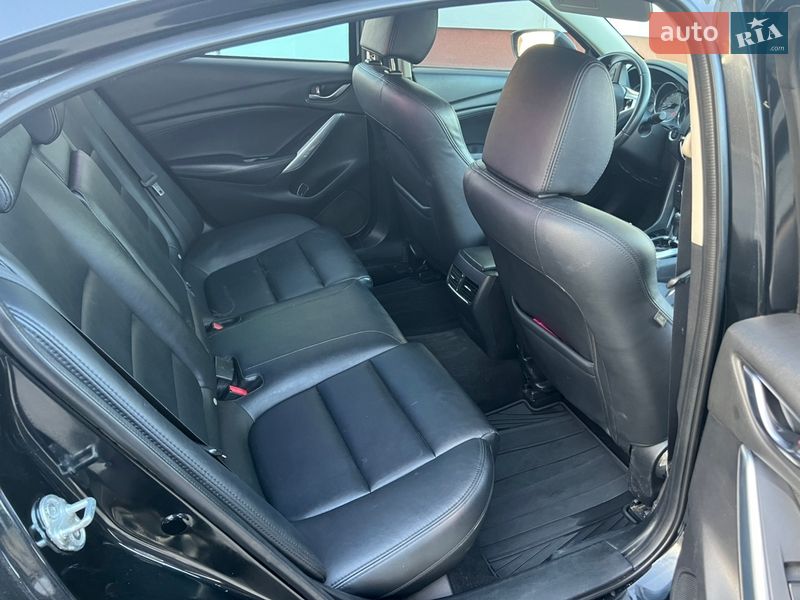 Седан Mazda 6 2013 в Львові