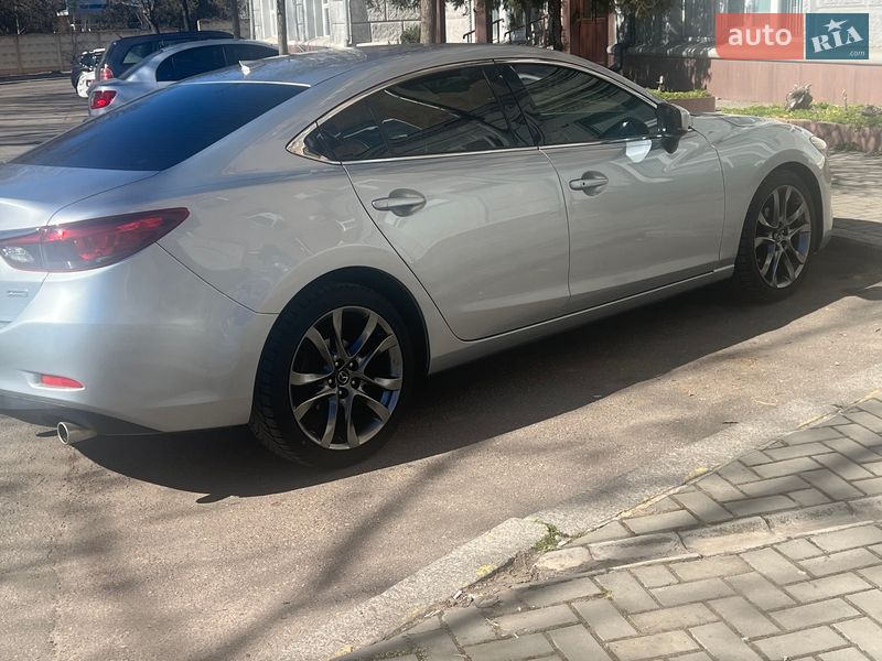 Седан Mazda 6 2017 в Николаеве