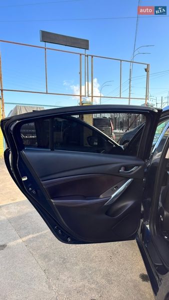 Седан Mazda 6 2015 в Софіївській Борщагівці