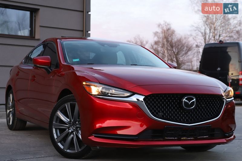 Седан Mazda 6 2018 в Дрогобыче