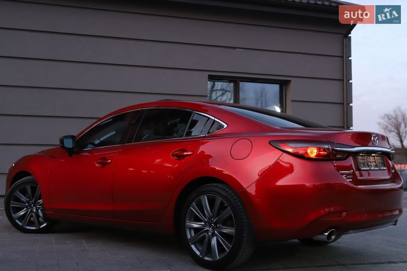 Седан Mazda 6 2018 в Дрогобыче