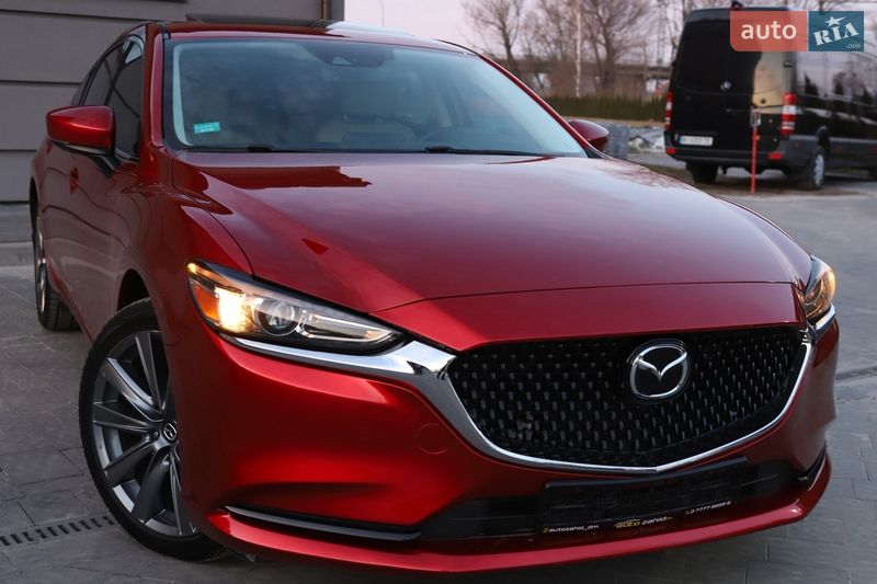 Седан Mazda 6 2018 в Дрогобыче