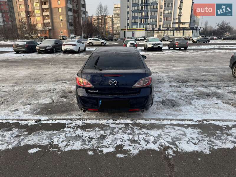 Лифтбек Mazda 6 2009 в Киеве