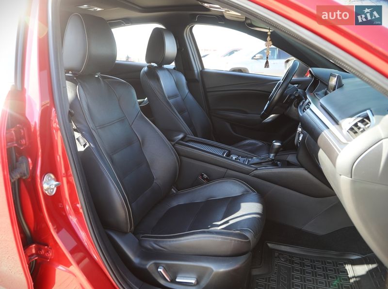 Седан Mazda 6 2017 в Харкові
